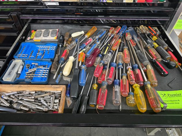 Image for Large Assortment of Screw Drivers