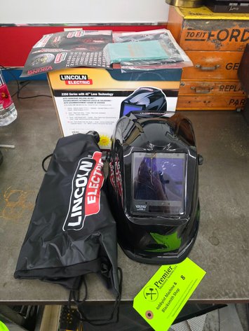 Image for Lincoln Electric 3350 Series Welding Helmet.