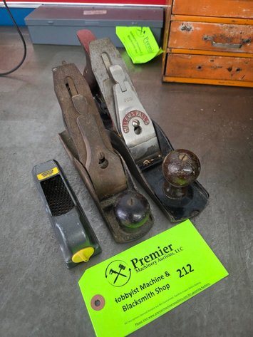 Image for (2) Vintage Wood Planes