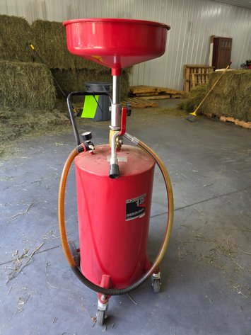 Image for 18 Gallon Waste Oil Drain with Pressurized Evac.