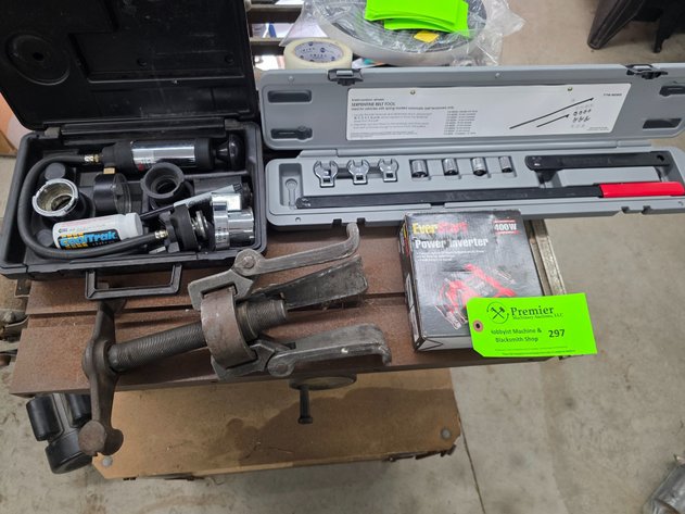 Image for (4) Assorted Automotive Tools.