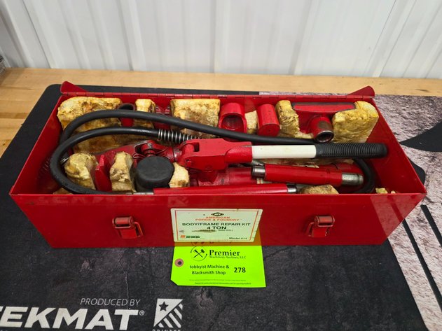 Image for American Forge & Foundry 4-Ton Body/Frame Repair Kit