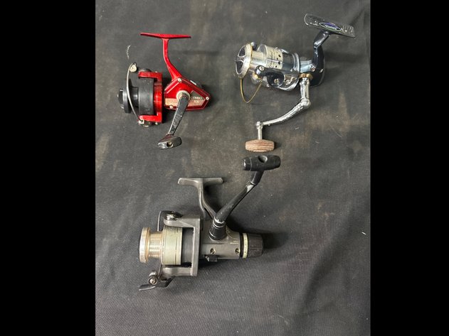 Image for 3 Fishing Reels