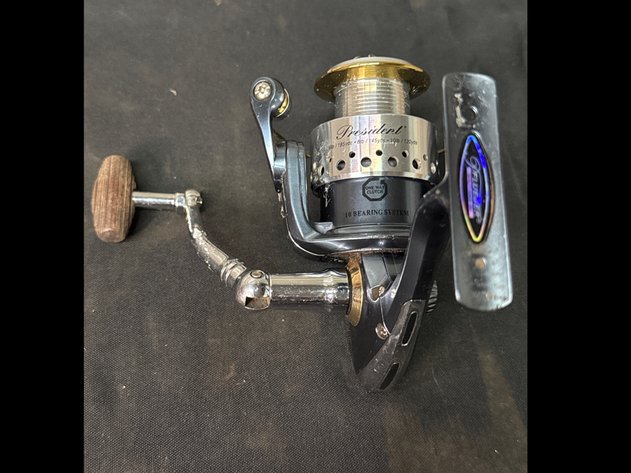 Image for 3 Fishing Reels
