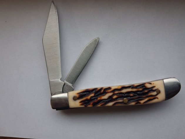 Image for New Doubleblade Folding Knife