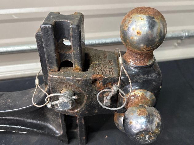 Image for Tri-Ball Mount