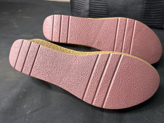 Image for Women’s Items