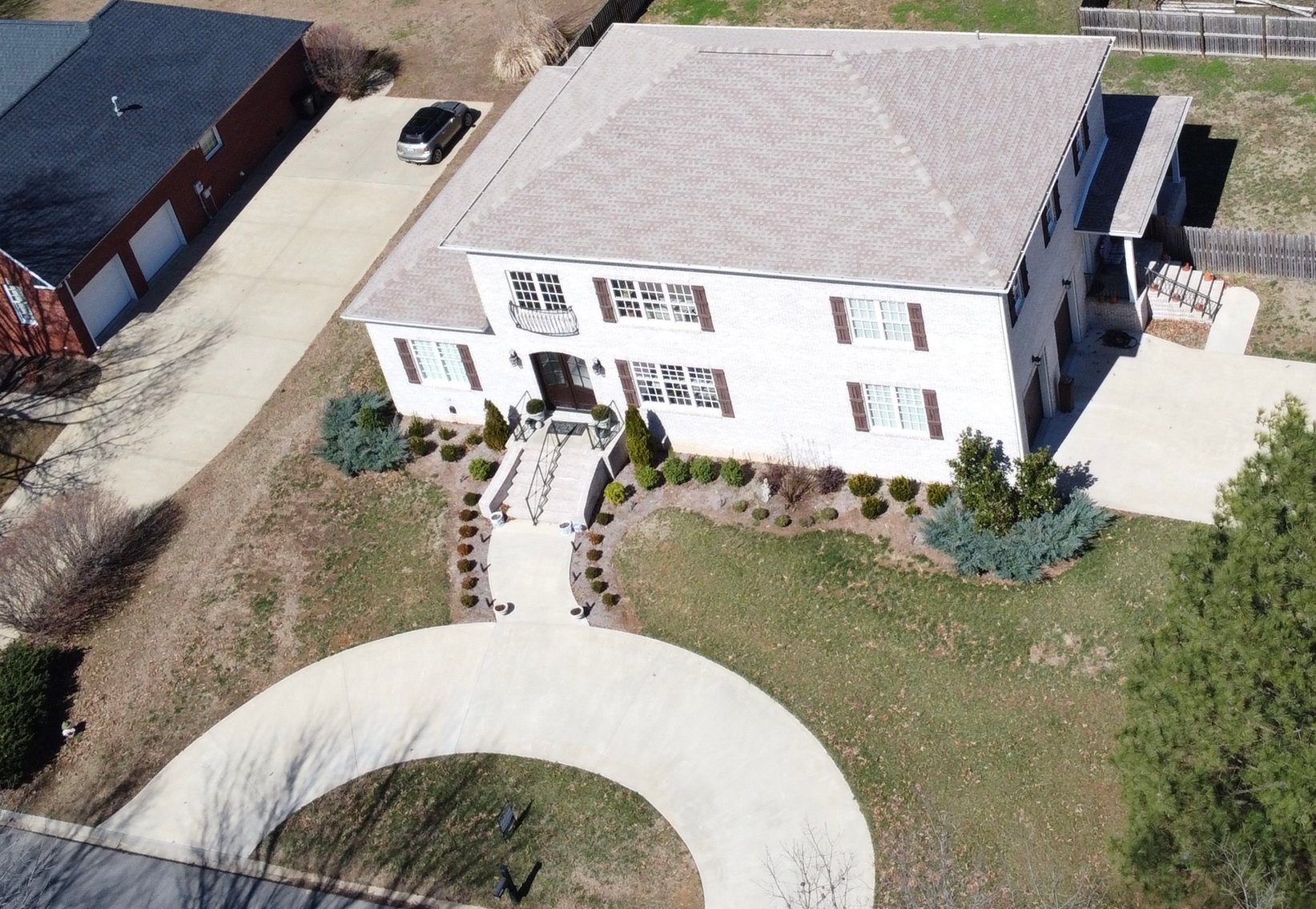 Image for Living Estate Auction-2108 Spindletop Drive, Murray, KY