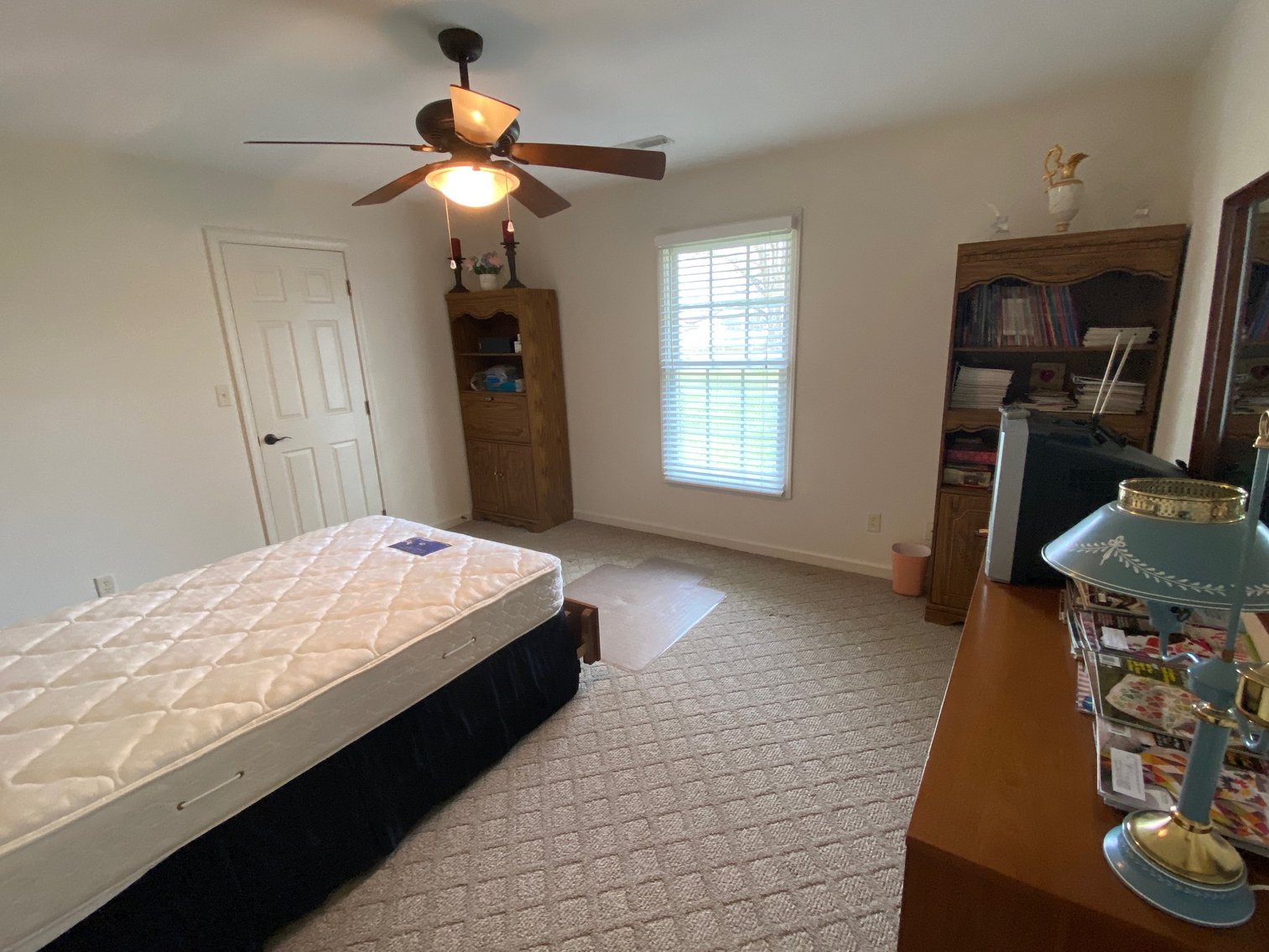 Image for Living Estate Auction • 4/29/25