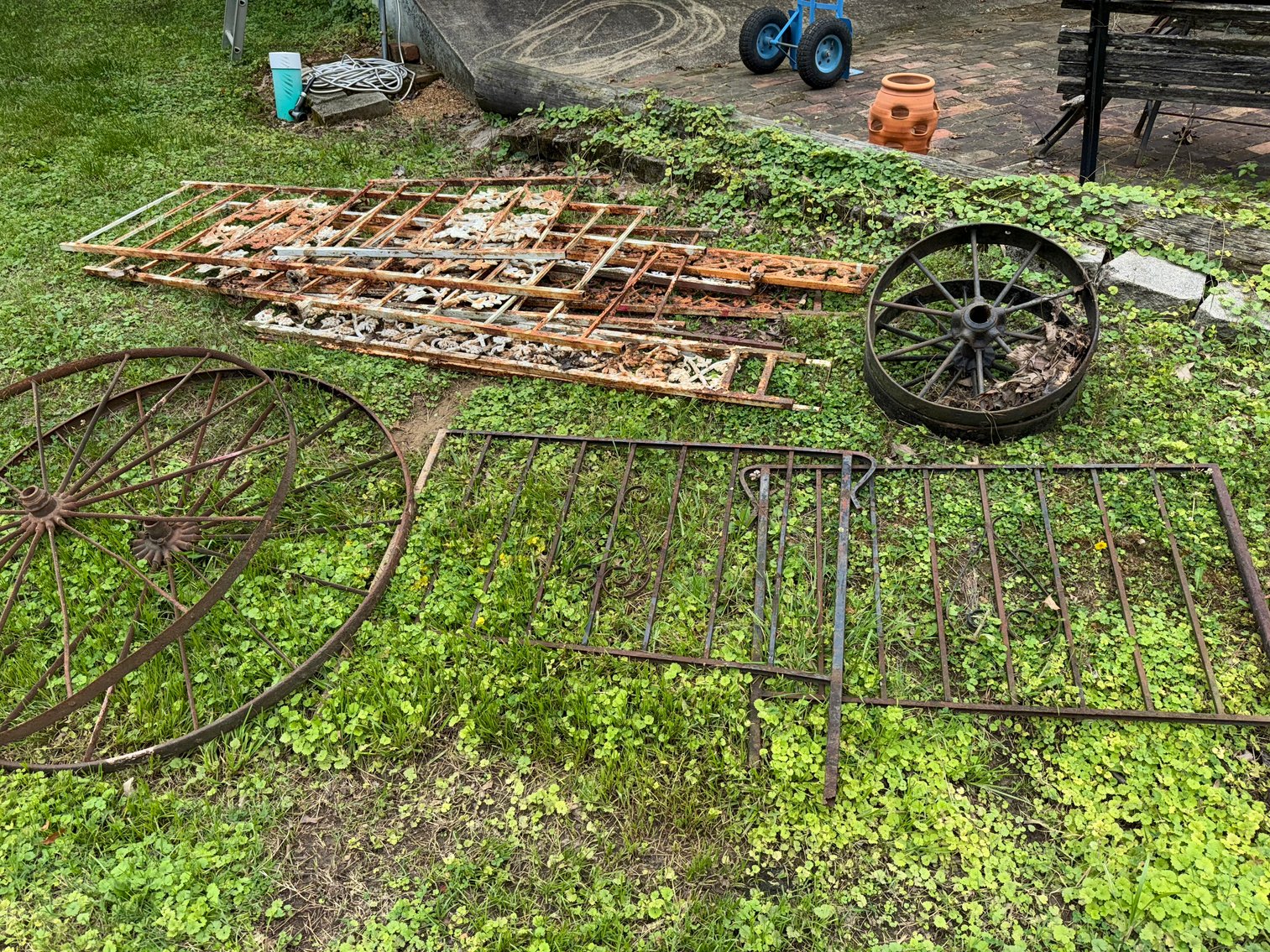 Image for ON SITE Absolute Estate Auction