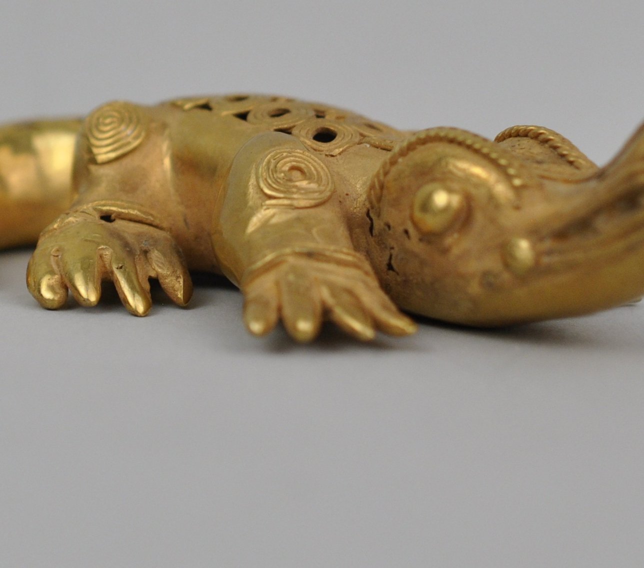 Zoomorphic Tairona Tumbaga Figure