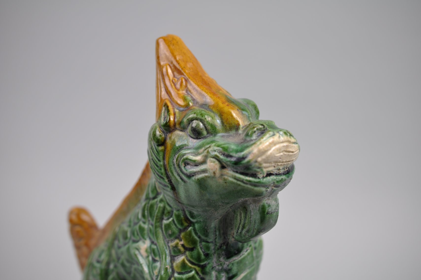 Chinese Sancai Glazed Dragon Foo/Qilin Dog 20th Century Roof Tile