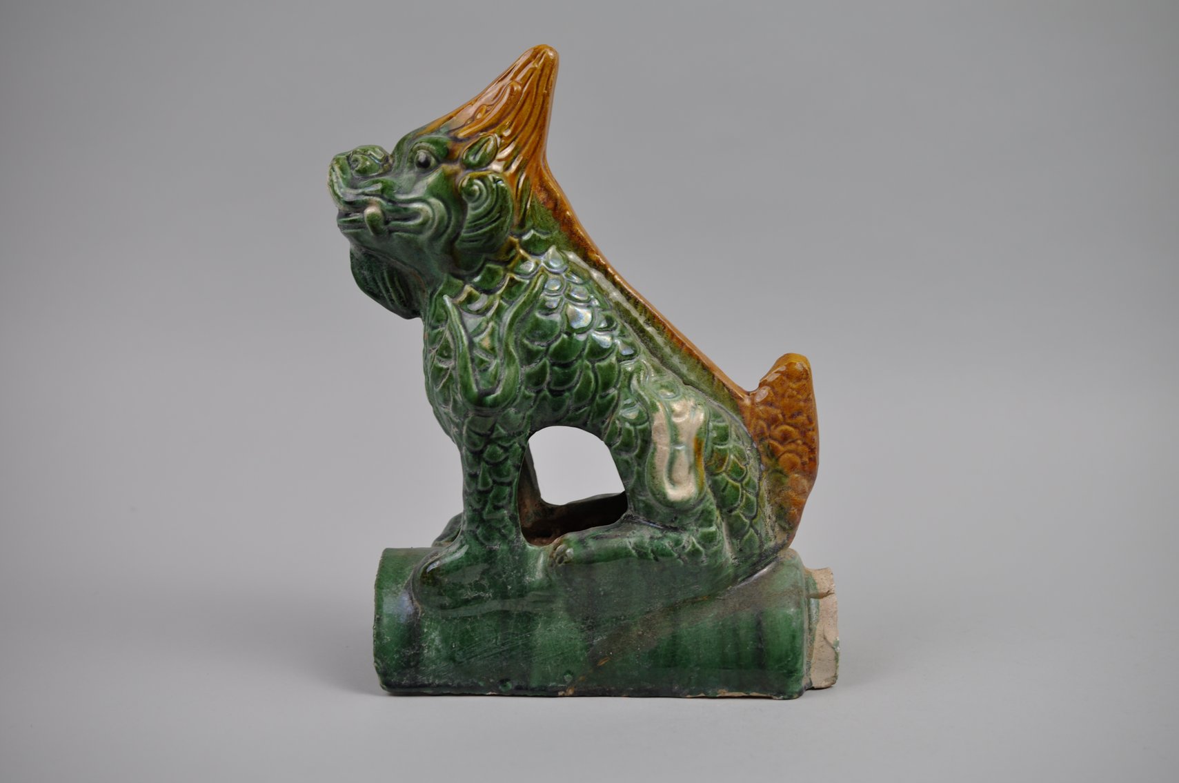Chinese Sancai Glazed Dragon Foo/Qilin Dog 20th Century Roof Tile