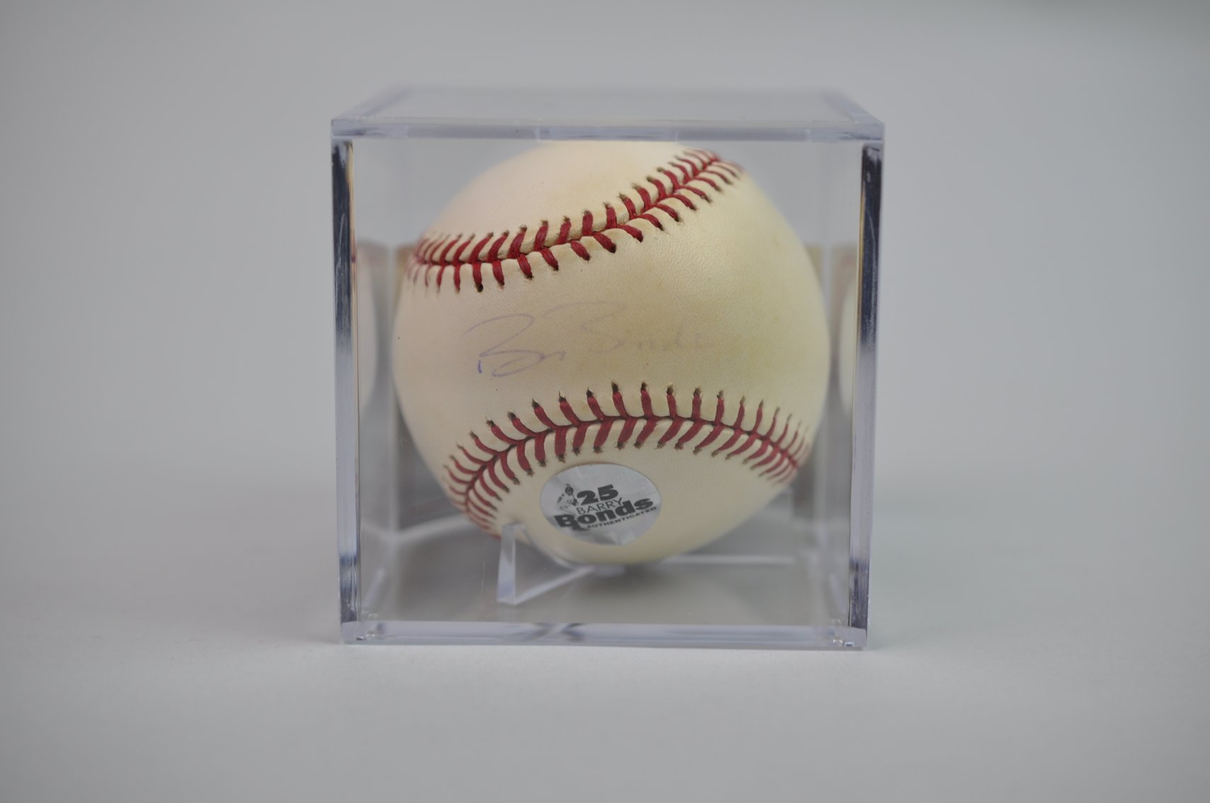 Barry Bonds Signed Ball w/COA