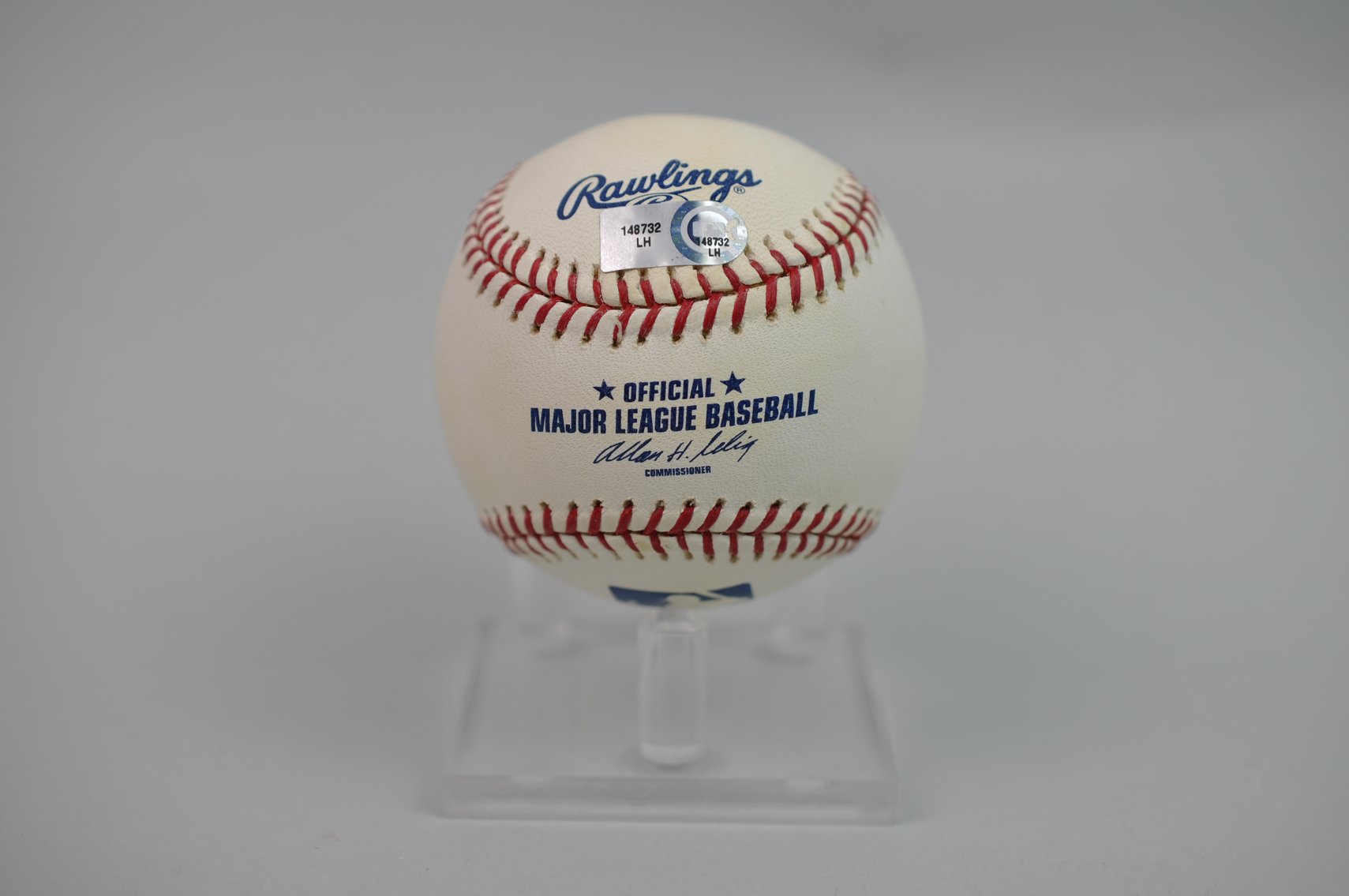 HOF Tom Seaver Inscribed Baseball