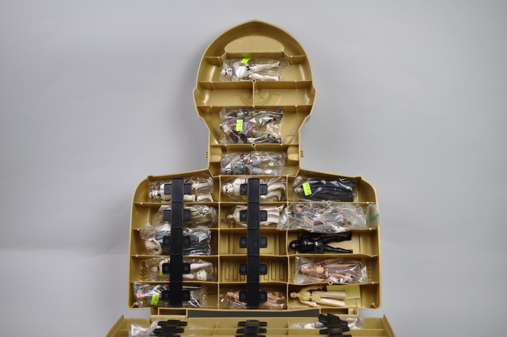 Vintage Star Wars C-3PO Case w/Figures