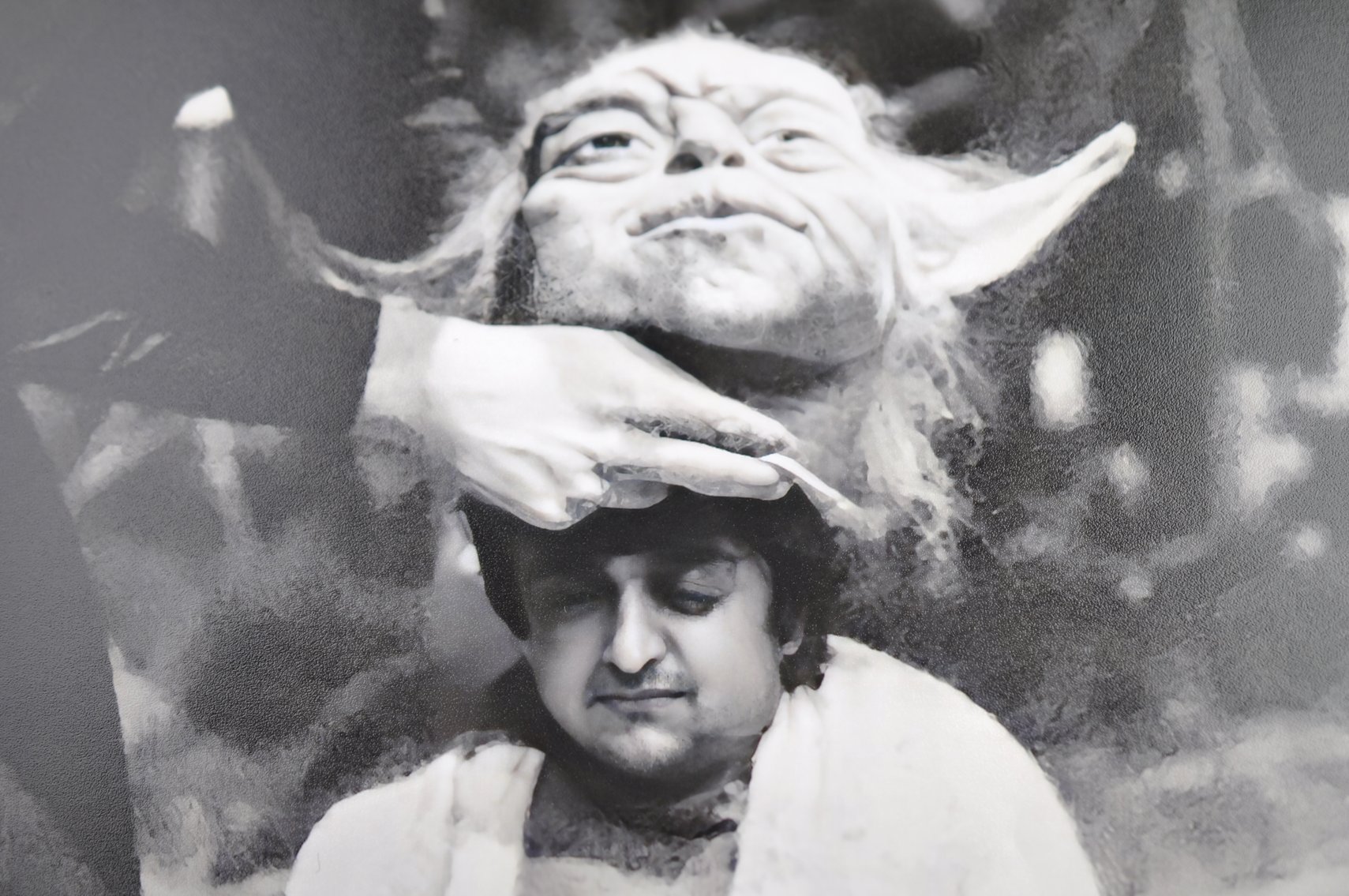 Photograph of Yoda Signed by Deep Roy