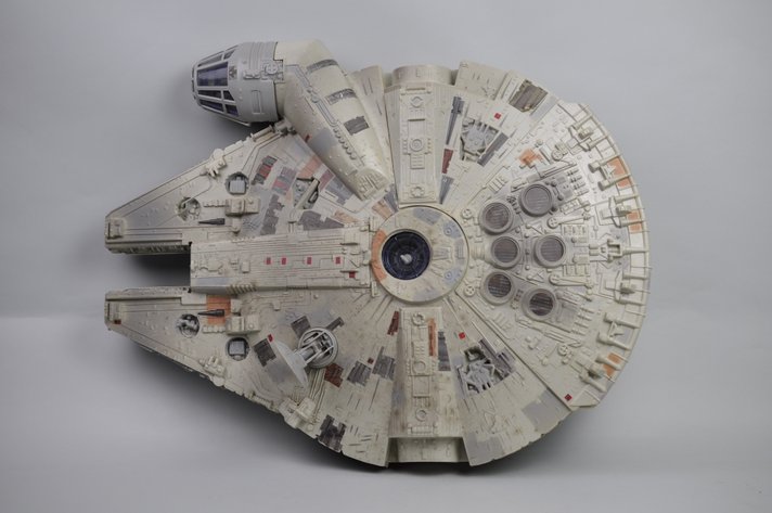 1995 Star Wars Millennium Falcon