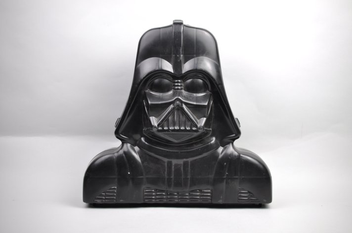 Vintage Star Wars Darth Vader Case w/Figures