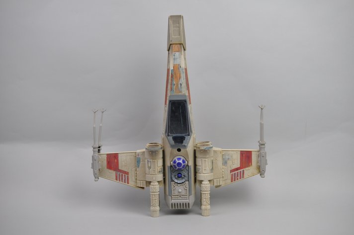 Vintage Star Wars 1995 X-Wing Fighter