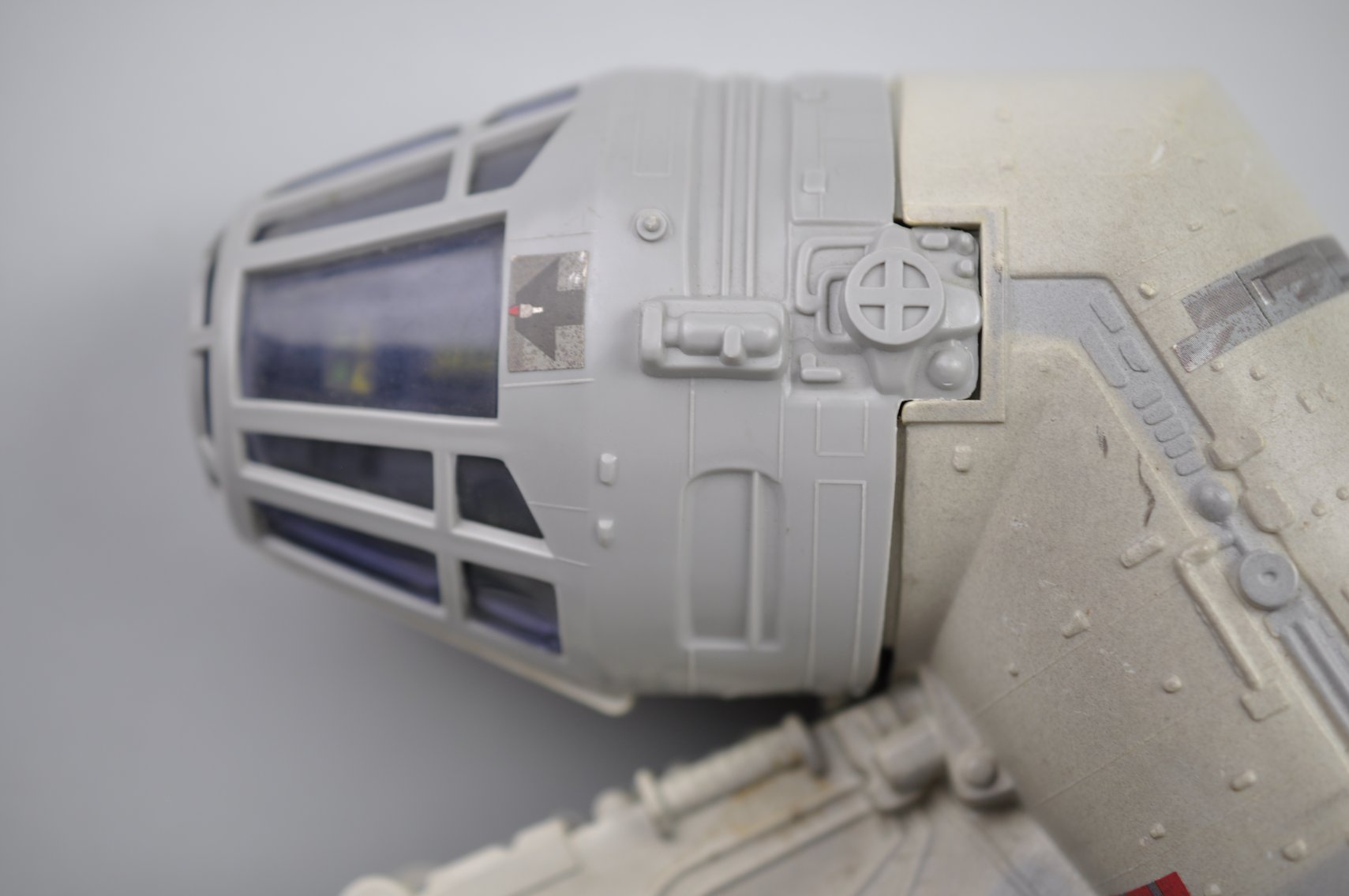 1995 Star Wars Millennium Falcon