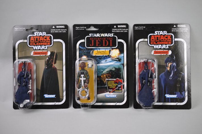 Sealed Star Wars Figures Rebel Pilot & Senate Guards