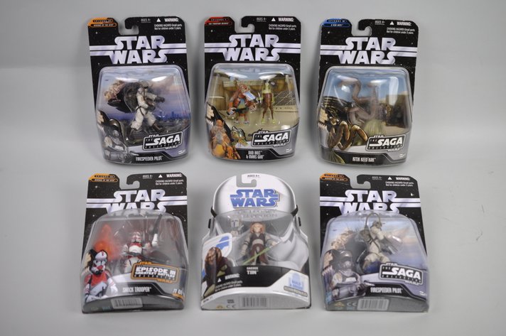 Unopened Star Wars Figures The Saga & Legacy Collection