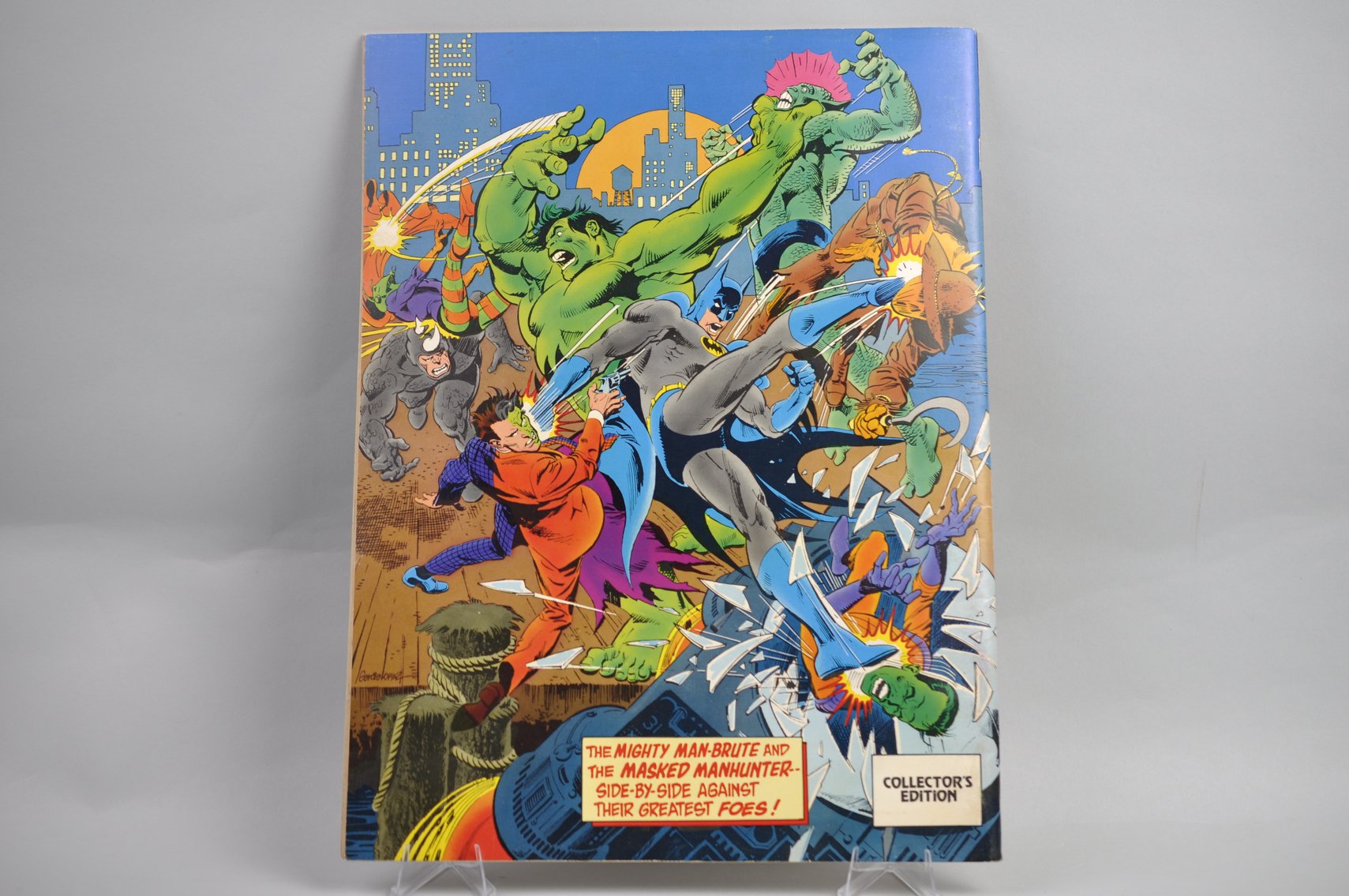 Bat Man vs the Incredible Hulk XL Comic