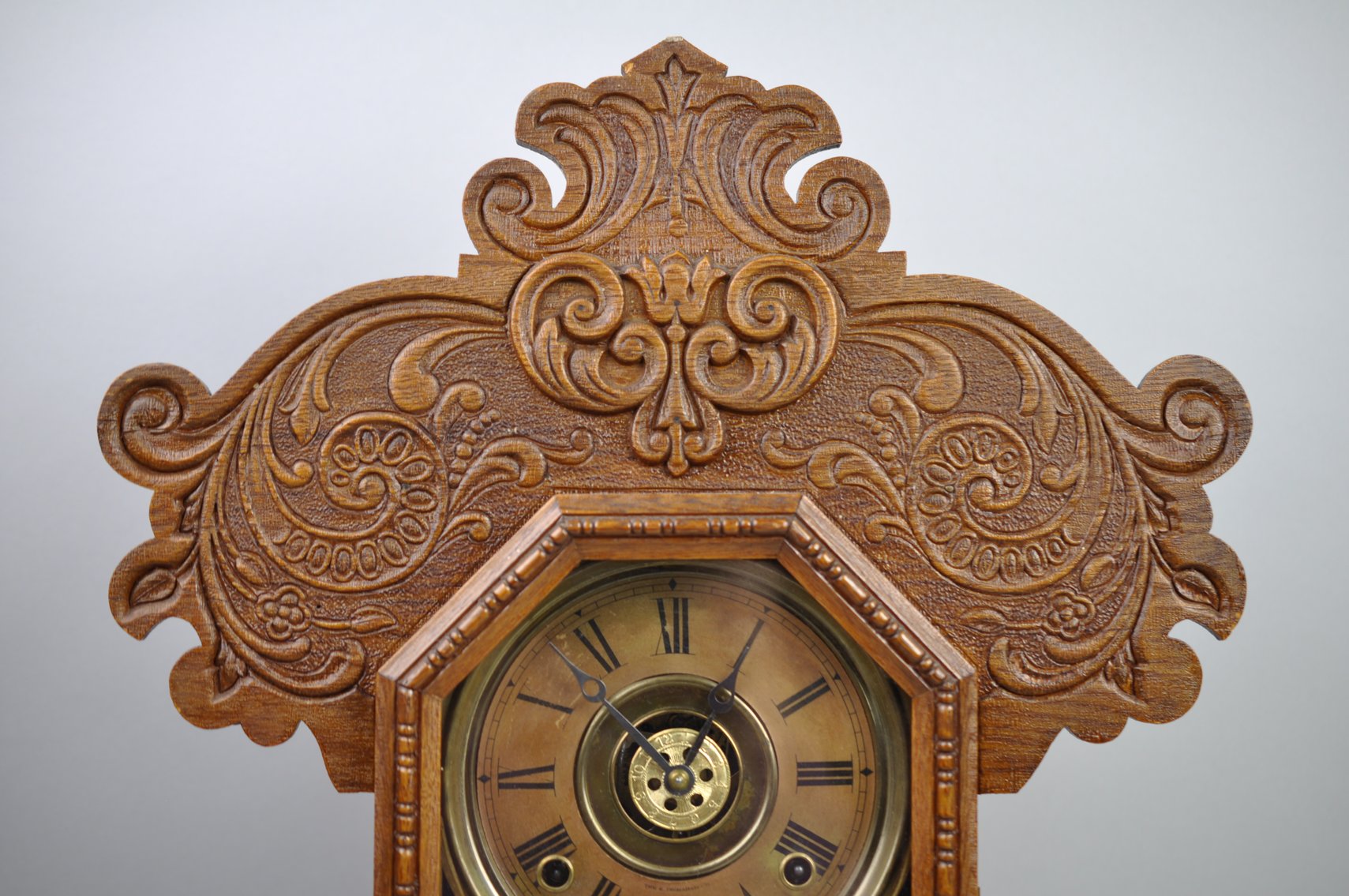 E. Ingraham Gingerbread Clock