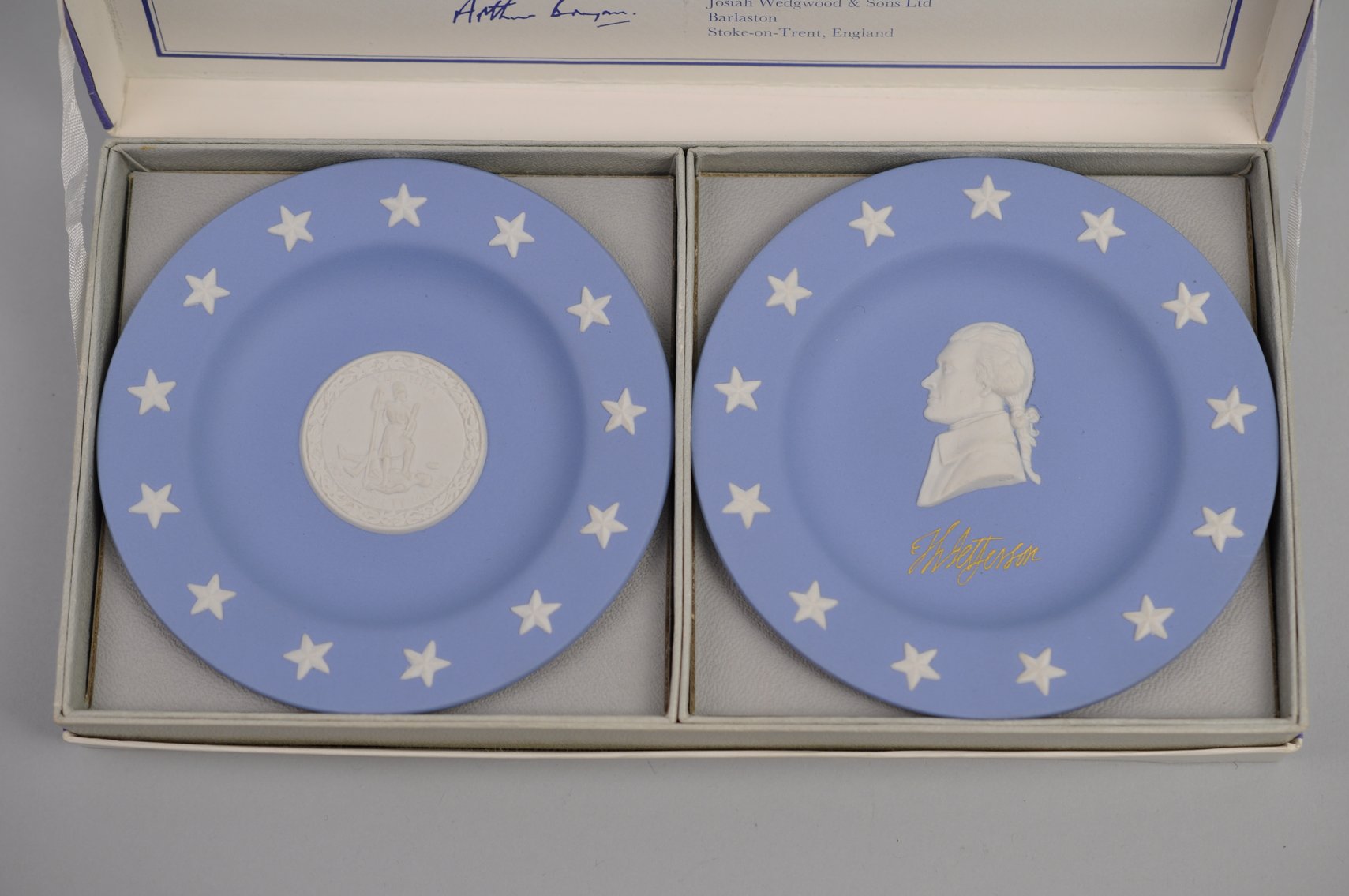 Wedgwood & Mason’s Vista Ceramics