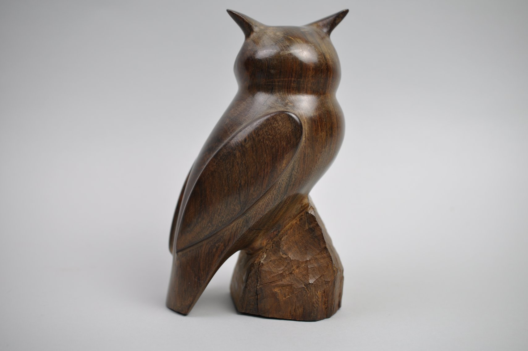 Native Pottery & Bird Figurines