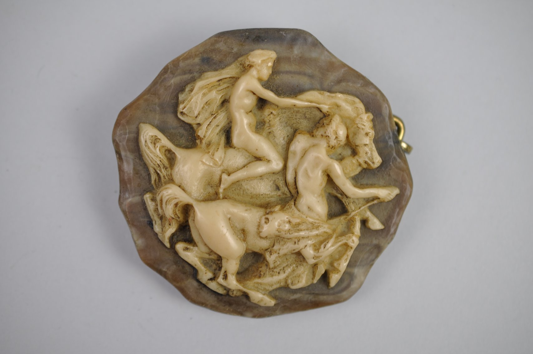 Figural & Art Nouveau Belt Buckles