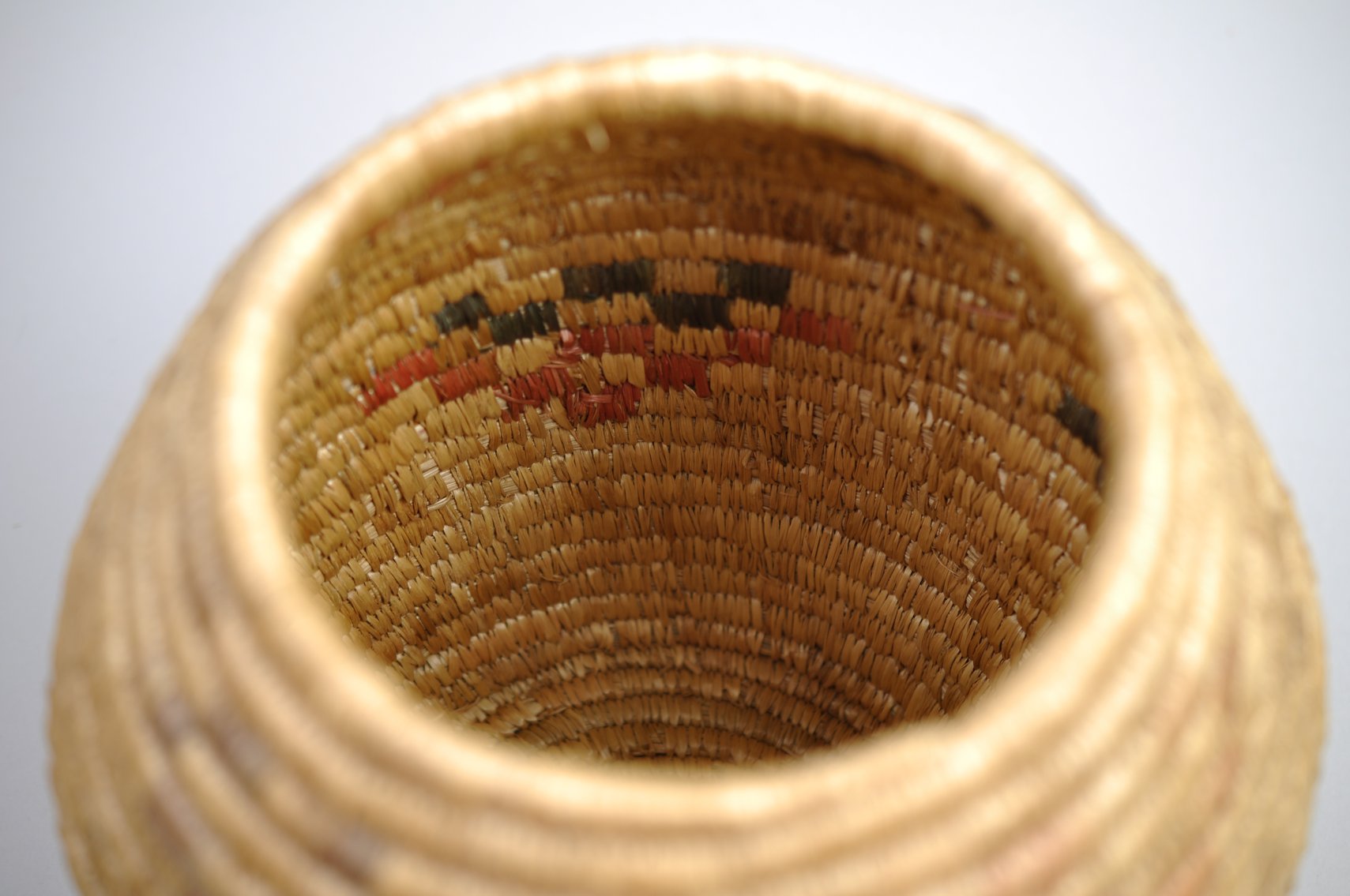 Native American Basket w/ Lid