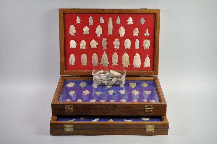 Collection of Arrowheads and Displays