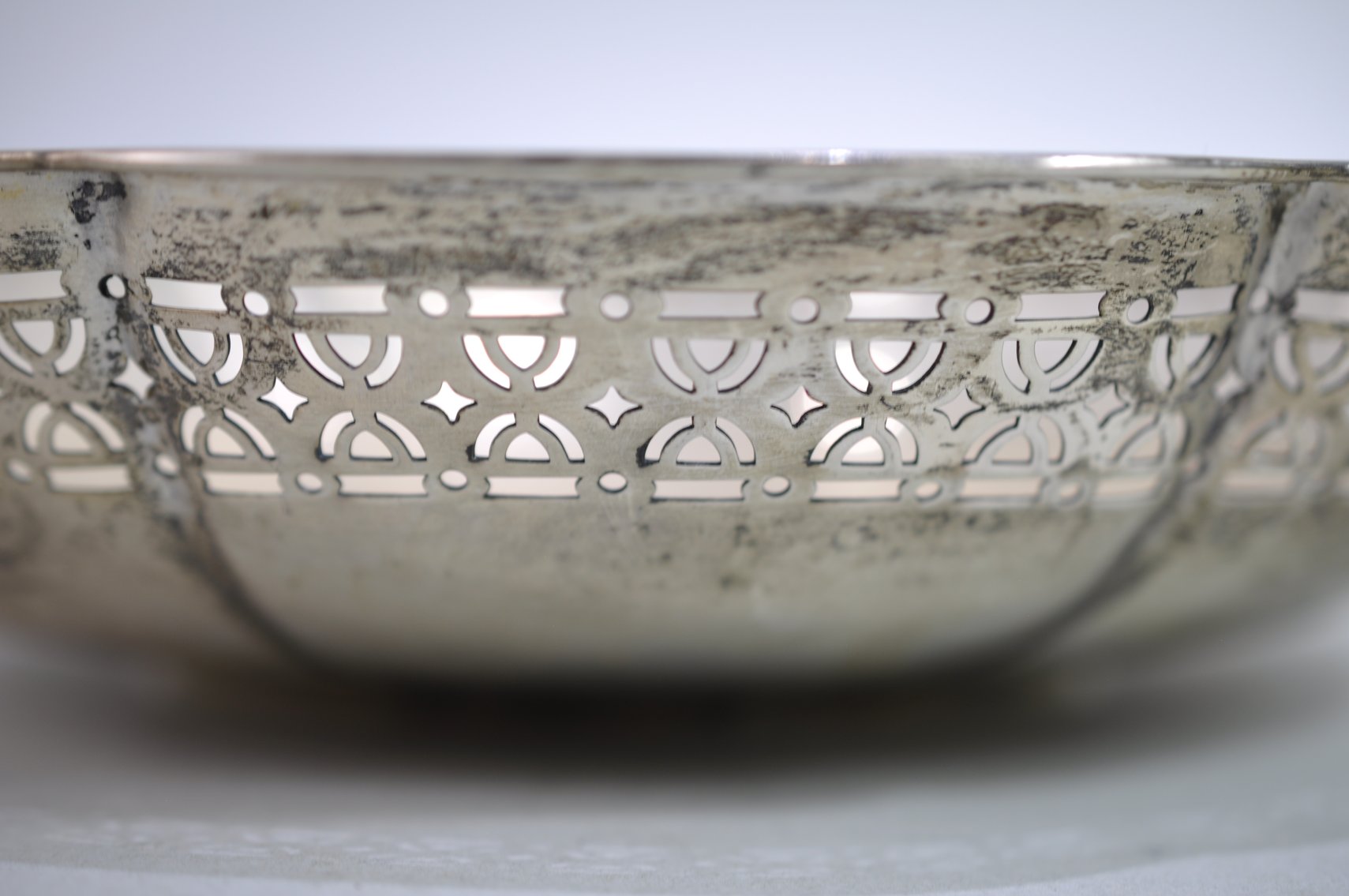 Sterling Silver Round Flower Plate