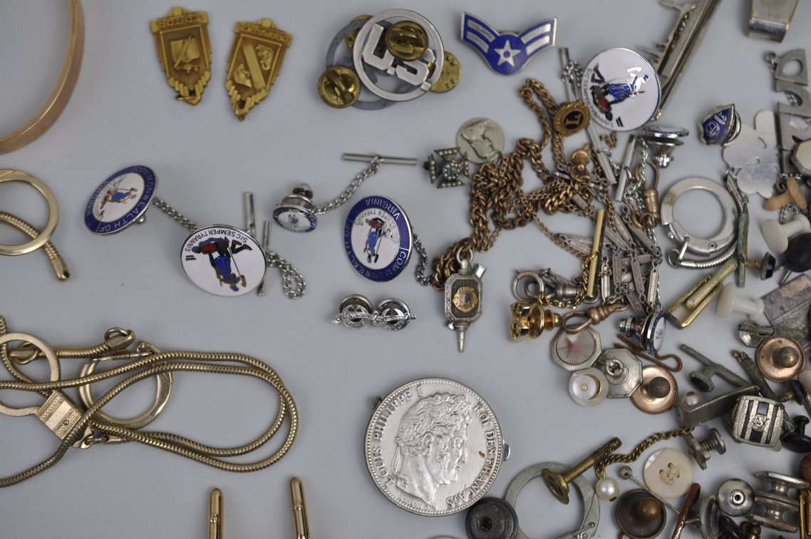 Plates, Cufflinks, Pins, Nurse Headgear & More