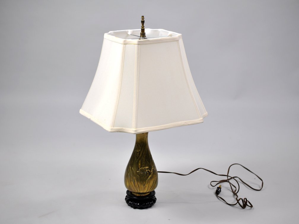 Japanese Inspired Bronze Folk Art Flower Vase Lamp