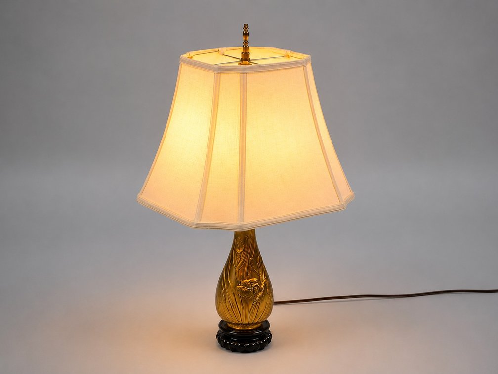 Japanese Inspired Bronze Folk Art Flower Vase Lamp