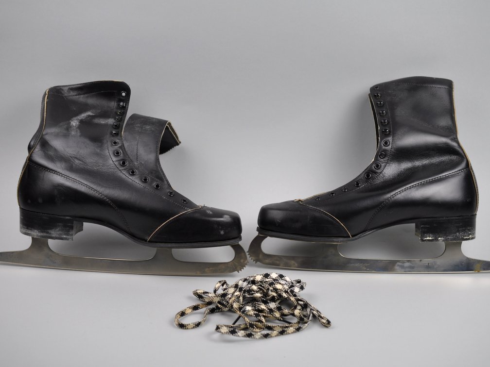 Black Leather Figure Skates Sears 1963
