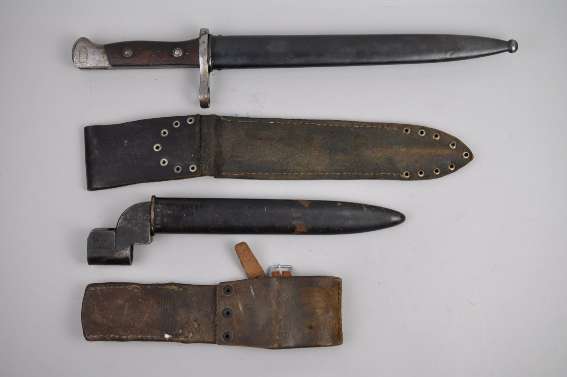 Bayonets and Holders