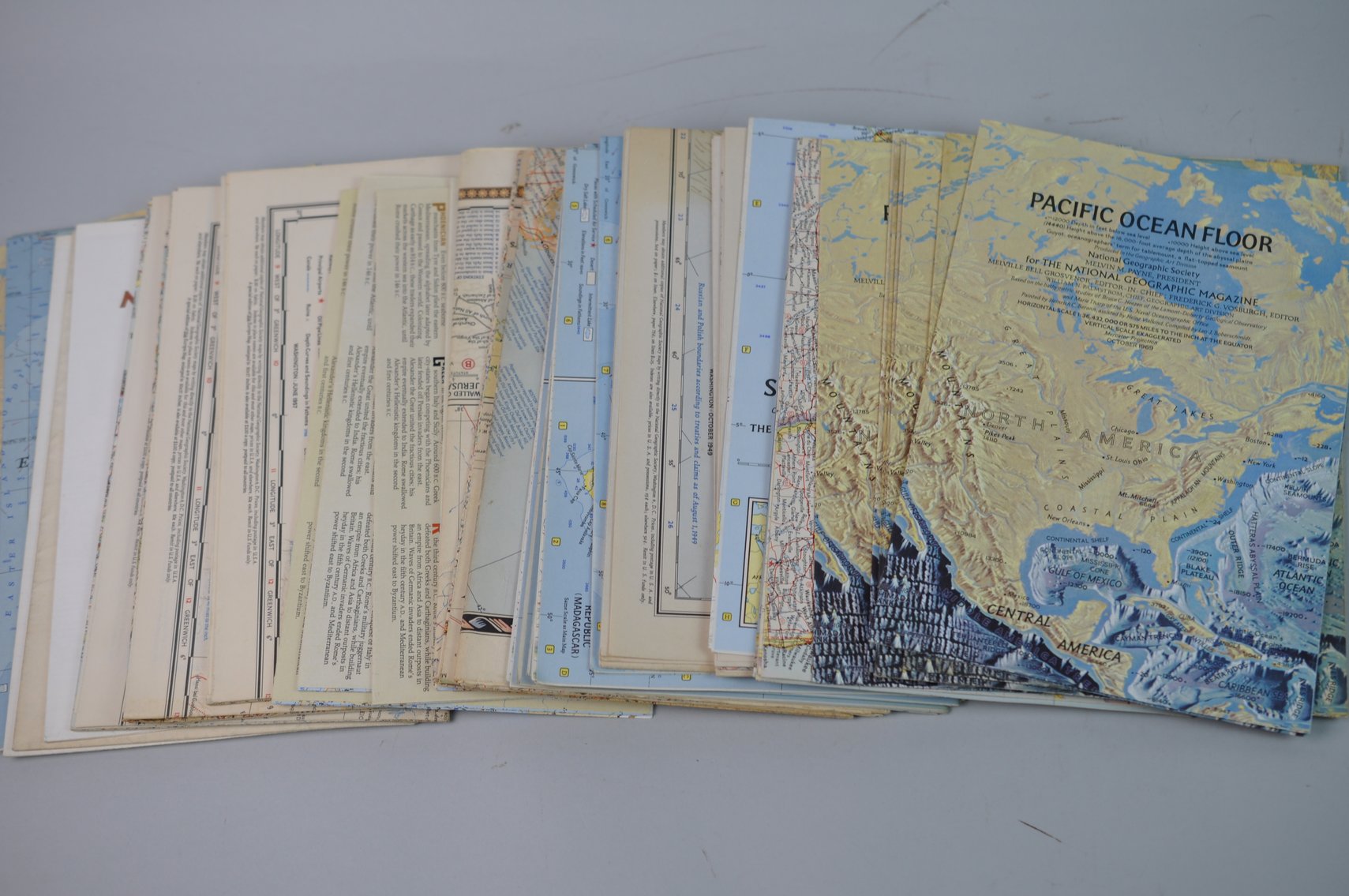National Geographic Collection of 100 Maps