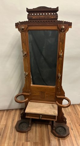 Hall Tree Walnut Victorian