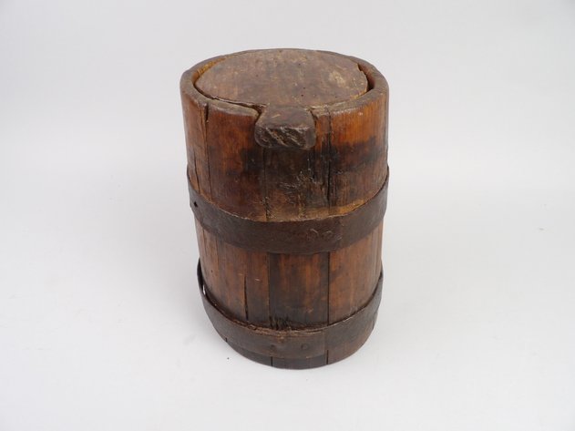 Wooden Firkin with Original Lid