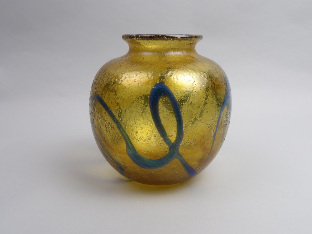 Early Charles Lotton 1972 Art Glass Vase