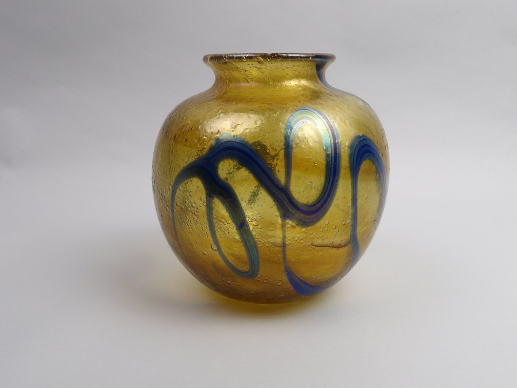 Early Charles Lotton 1972 Art Glass Vase