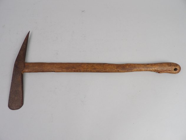 Hand Forged Spiked Tomahawk