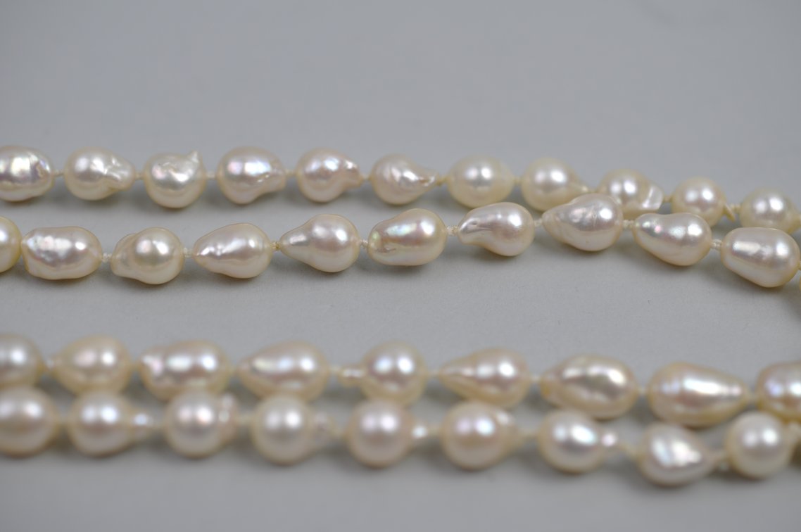 14K Gold Clasp Cultured Pearl Necklace