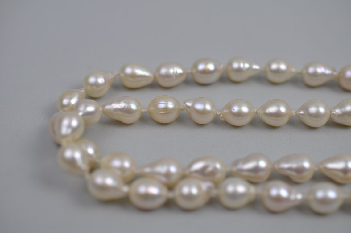 14K Gold Clasp Cultured Pearl Necklace