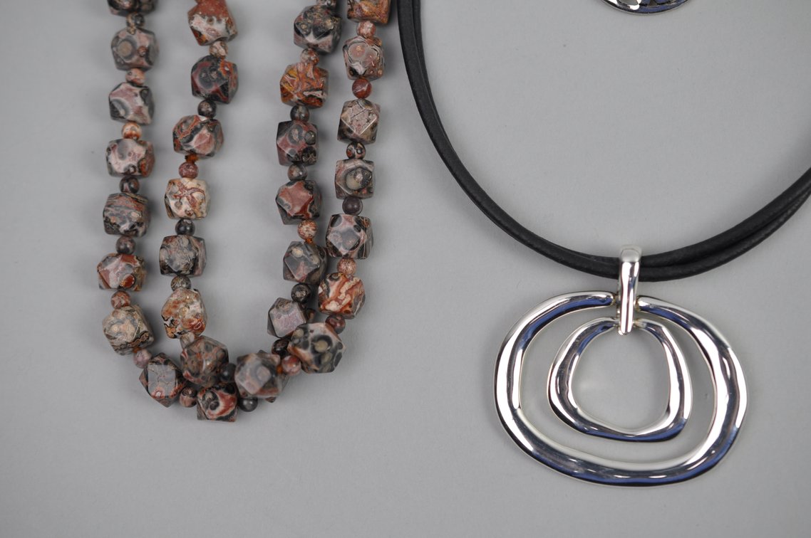 Necklace Pendant Beads