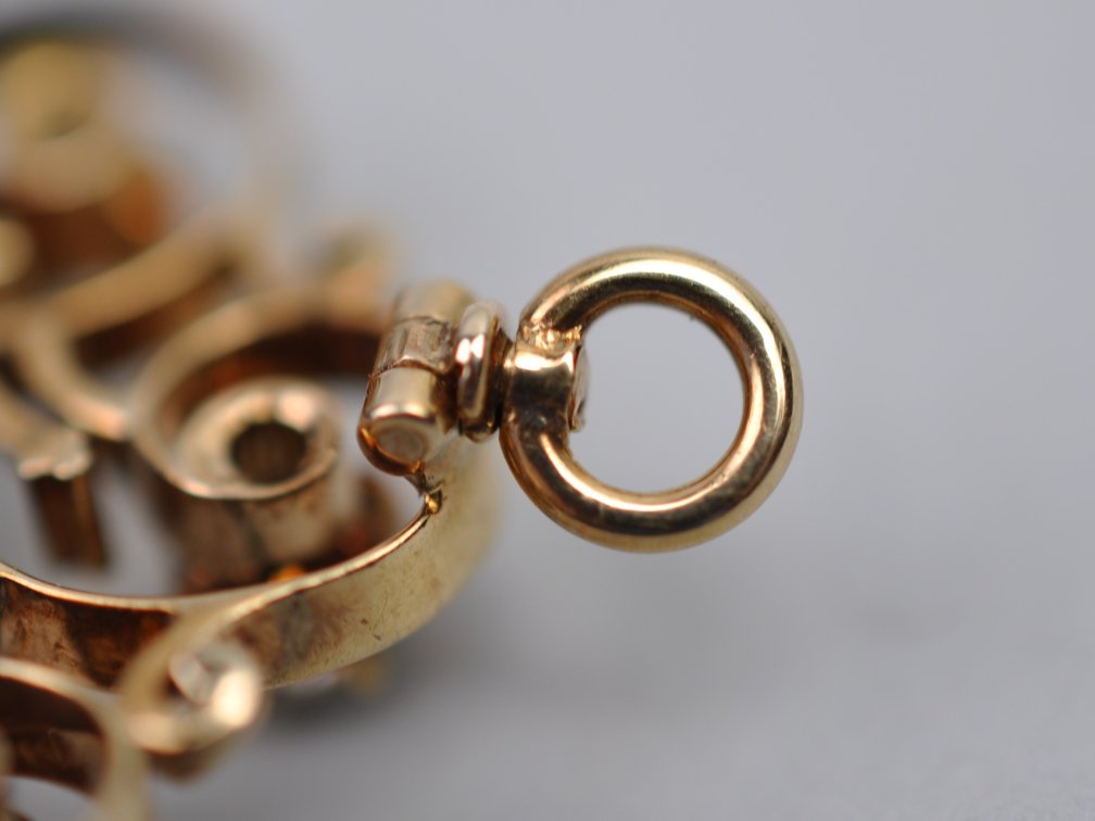 Diamond and Gold Pin/Pendant